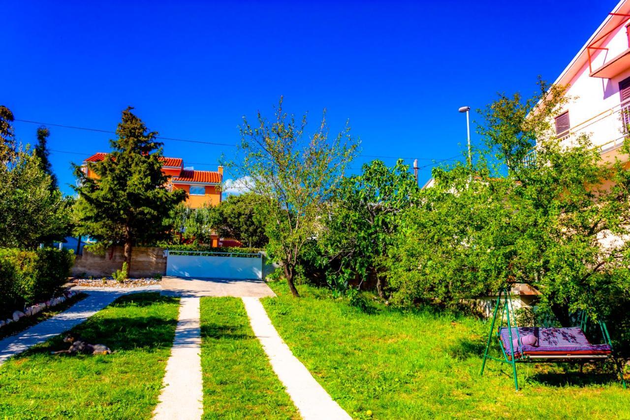 נובי ווינודולסקי Vacation Home Grill & Chill With 350M2 Garden With Bbq מראה חיצוני תמונה